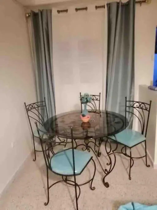 Maison A El Omrane . Tunis Apartment