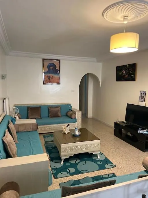 Maison A El Omrane . Tunis